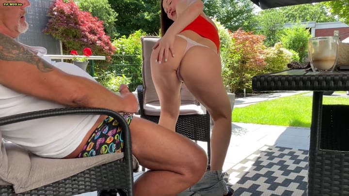 Truelove-Luna – MEGA SQUIRT – Sugardaddy die Fresse vollgespritzt