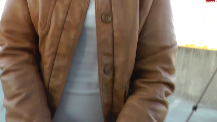 Lilly-Loveshot – Parkplatz Quickie