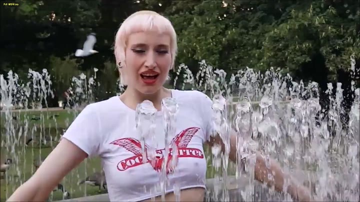 Lynn-Tonic – Wet T-Shirt Show im Kieler Stadtpark