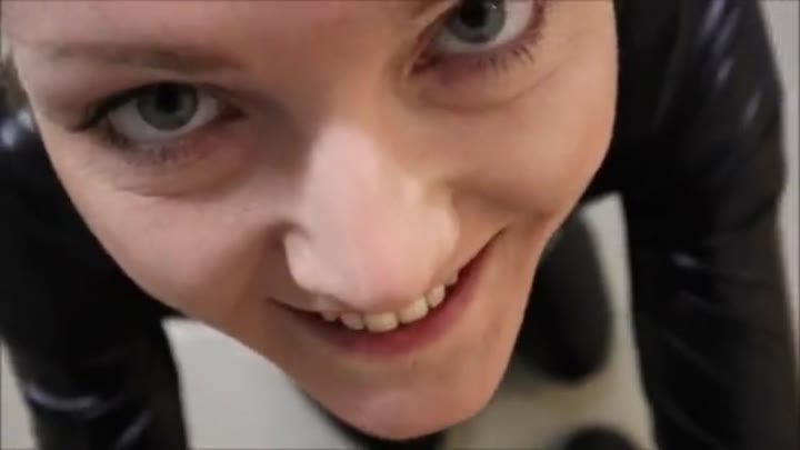 kinky-marc – So ein Luder…… Fremdgehen in Latex