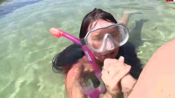 MeganPromesi – Achtung – Taucherin Durchgefickt