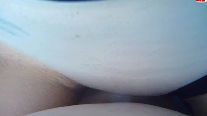 kaetzchen75 – Ficken an der Poolbar