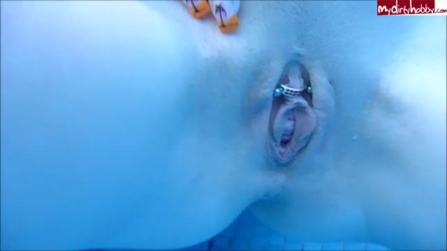 kaetzchen75 – Ficken im Hotelpool