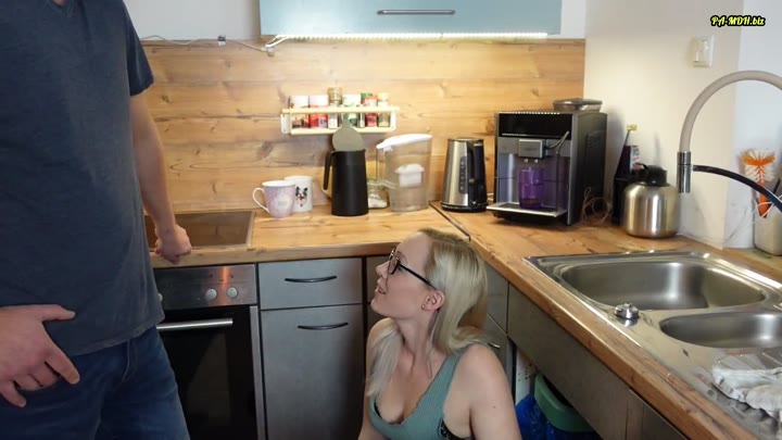 Lea_Kirsch – Bin ich so Durchtrieben – Meine erste Gesichts Besamung