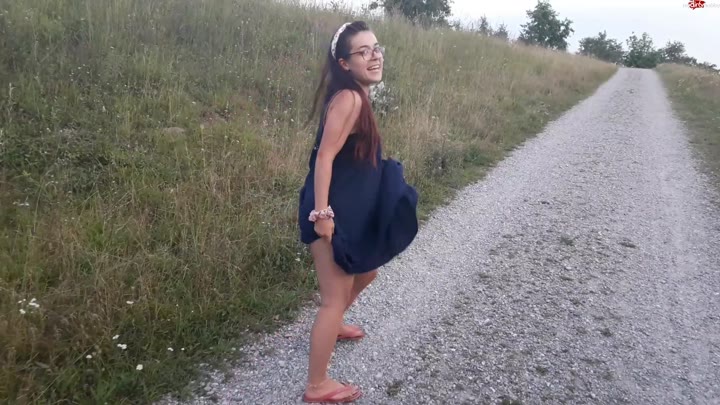 LinaWinter – WETTE VERLOREN – Zieh ich diese MUTPROBE wirklich durch