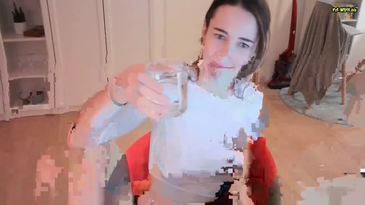 Zoee_official – OMG – So sieht ein ABDRUCK MEINER PUSSY aus