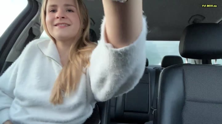 SweetGini – ESKALATION – Eltern sind Einkaufen ich besorge es mir im Auto