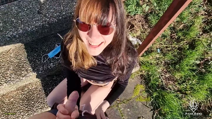 Anne-Eden – DRAUSSEN ist es kalt, komm FICK MICH heiß