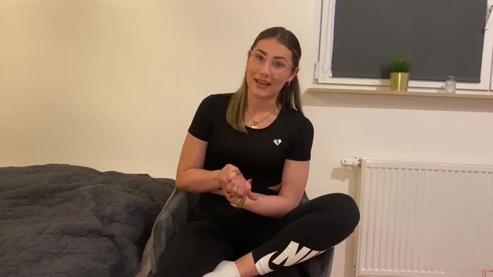 EllaSun – Ich stelle mich vor – Ella Sun – ENDLICH 18