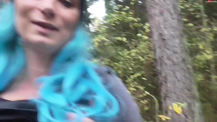 Lilly-de-Rosa – Zählt Ficken auch zum aufwärmen