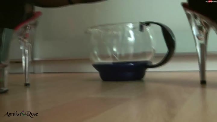 AnnikaRose – Oben rein – unten raus