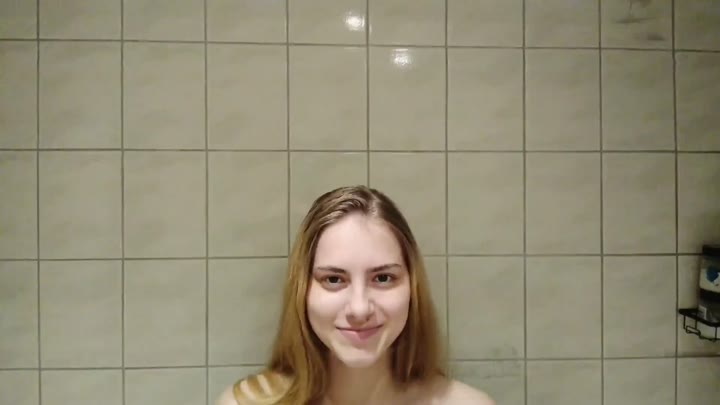 RubyRubin – Userwunsch Pissen in der Dusche