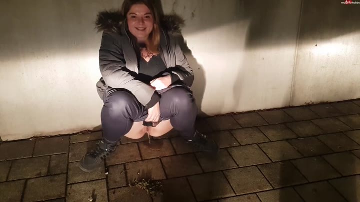 Lilly-Shy – Macht Bock auf mehr Piss Video