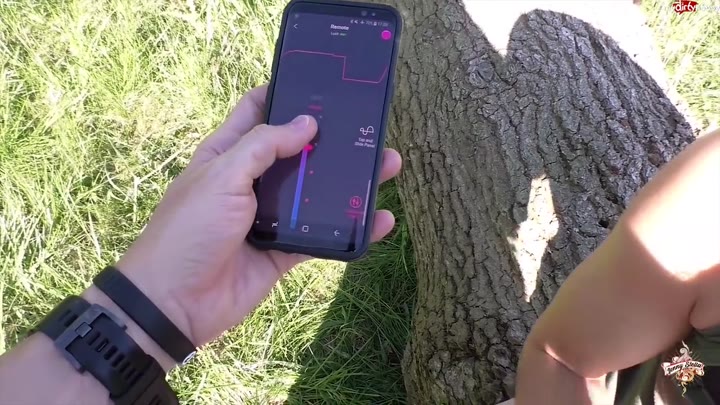 Jenny_Stella – Ungeschuetzt von Bauern auf seinem Feld geschwaengert – Komplett die Kontrolle verloren