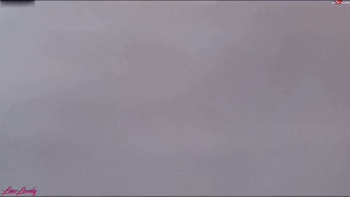 LisaLovely – Mega Public – Anal Plug Walk Pussyplay im Einkaufszentrum