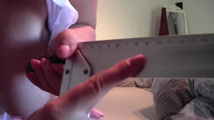 MaraBoobs – Krankenschwester – Schwanzkontrolle