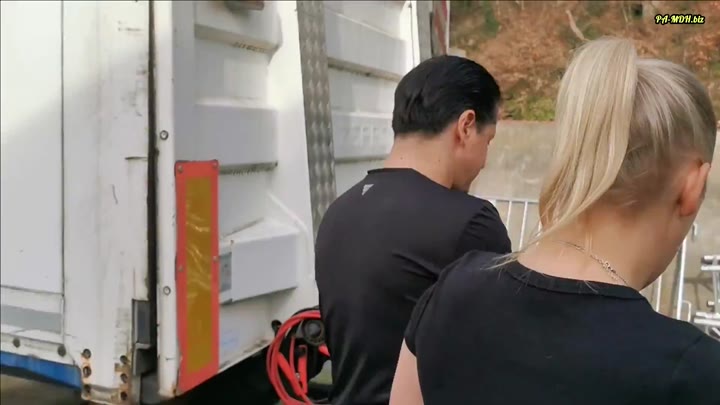 Costas Antonis – Outdoor erwischt worden beim blasen… extrem Public (Abbruch)