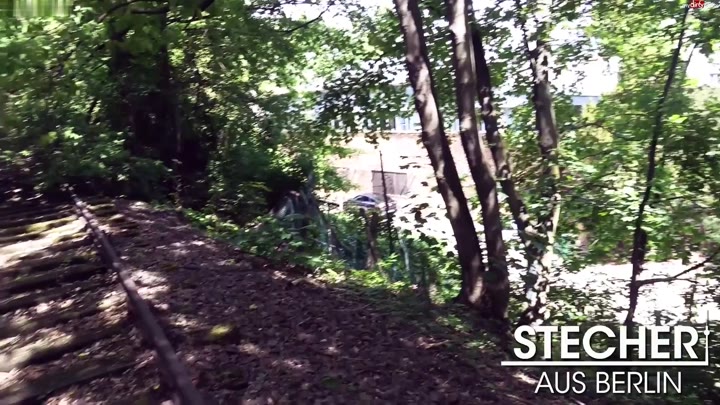 FunFuckPaar – Tatjana-Young an der U-Bahnstation abgeschleppt