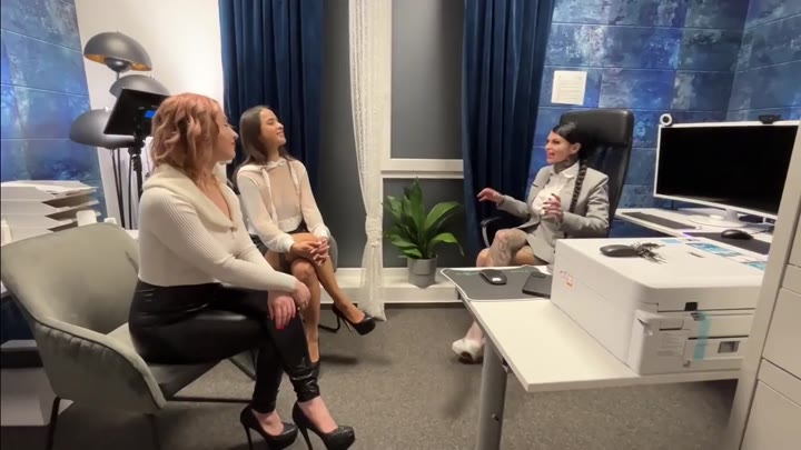 merry4fun – Pornocasting – Schnapp Dir den Job