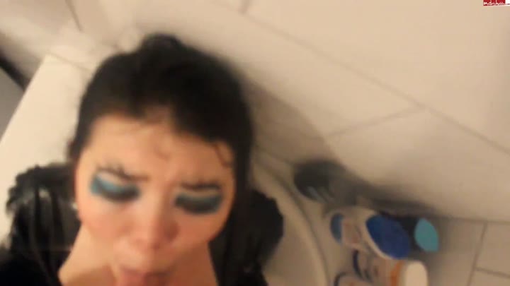 nelja90 – Benutzt wie eine Schlampe