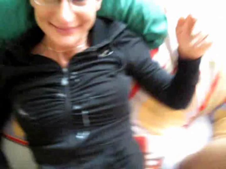 Studentin-Aneta – Volles Programm Sperma