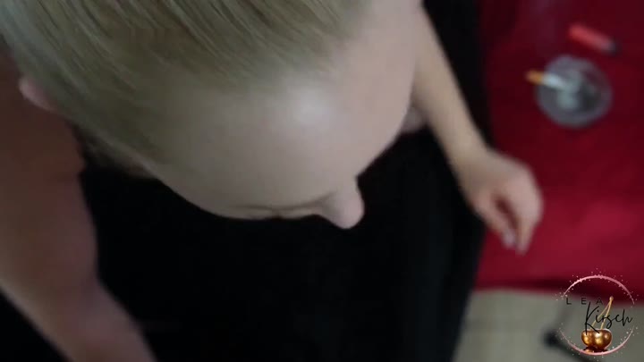 Lea_Kirsch – Dreist in der Raucherpause abgefickt – Mein erster Smoking BJ