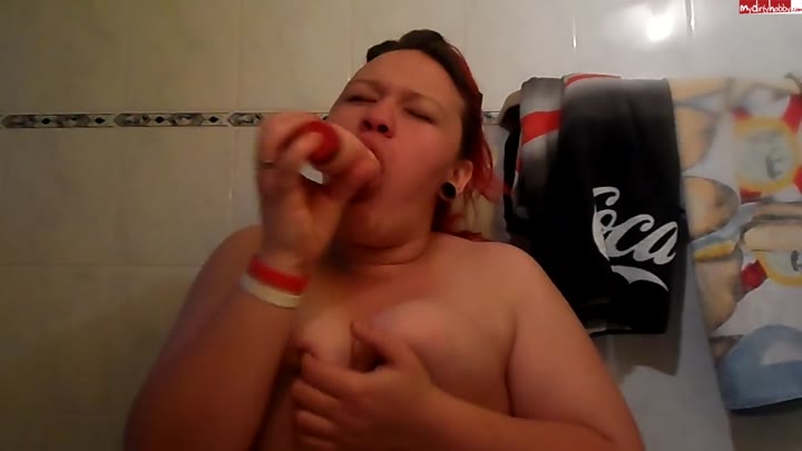 punker-molly – Deepthroating bis die Kotze über die Titten läuft