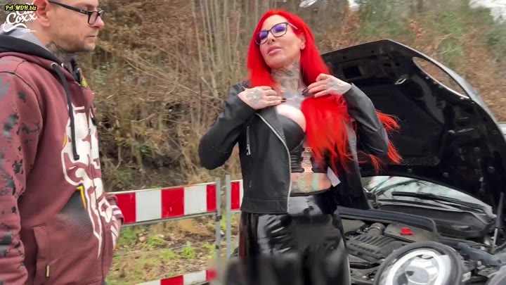 Cat-Coxx – Billiger Autopannen Trick Kevin (20) voll drauf reingefallen