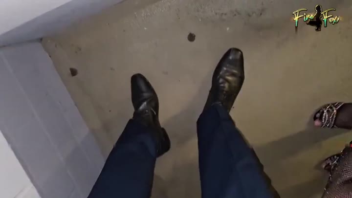 Fire_Fox – Public auf dem Parkplatz erwischt worden