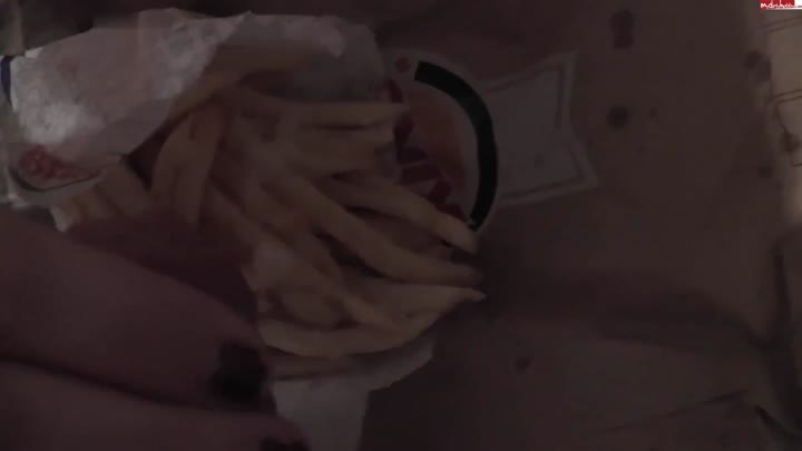 Lilly-Loveshot – Pommes Spezial