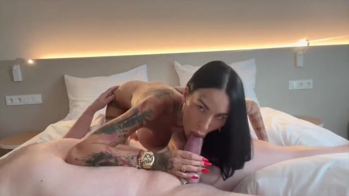 Maja-Bach – Hobby-Hure 140kg User fickt mich