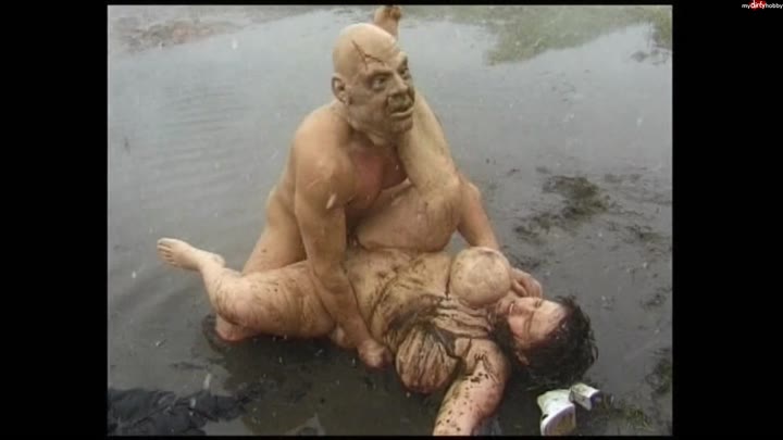 tammara28 – Die geile Schlammsau