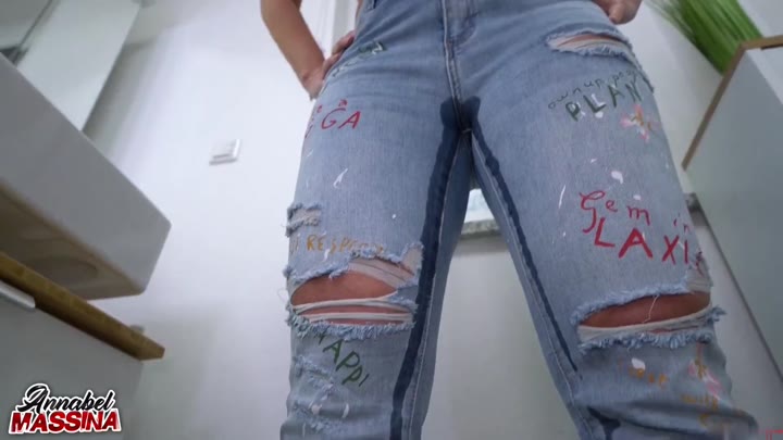 Ann4belMassina – XXL Jeanspiss bis es zum Nachbar runter regnet