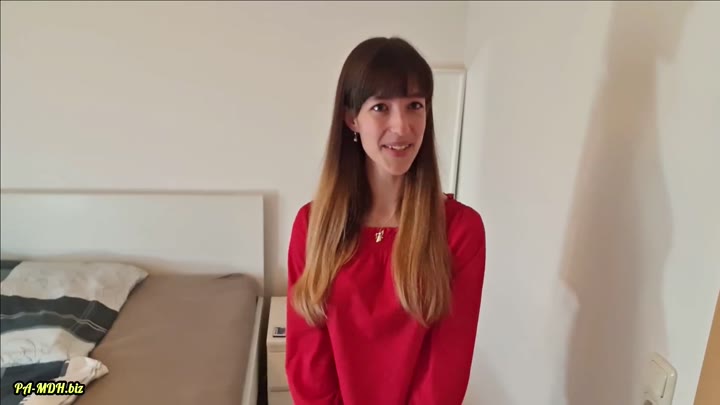 Layla_von_H0hensee – Was hab ich getan – Meine Brueste im Internet Gezeigt