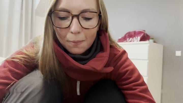 BunnyDiamond – Jennys Freund mit meine Fleecejacken überrascht