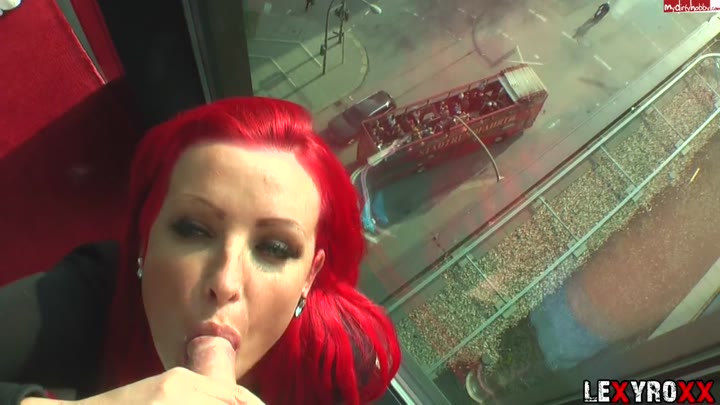 LexyR0xx – Vom Zuhaelter eingeritten und auf den Strich geschickt