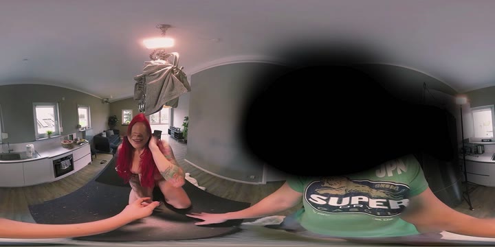 LexyR0xx – VR Video – Sex mit mir auf der Kuechenzeile