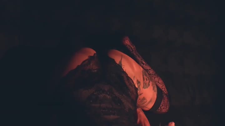 Mara-Martinez – BLOWJOB in der Dunkelkammer