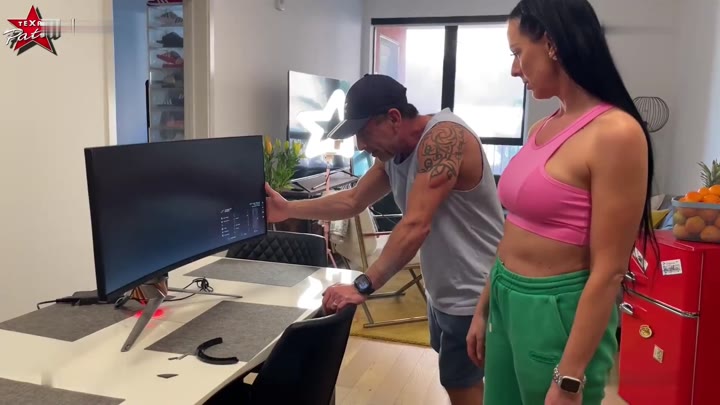 TexasPatti – OMG – Lieferant schrottet meinen neuen Monitor