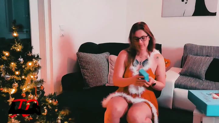 JustDi4na – 22tes Tuerchen – Heute gibts gummi