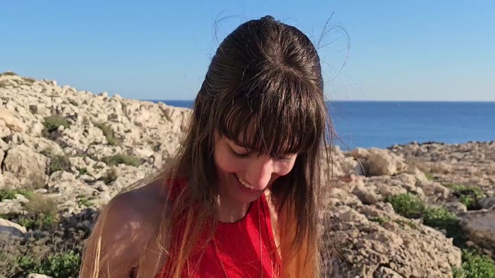 Layla_von_Hohensee – WARUM habe ich das zugelassen – PERVERSER frei Fick im Urlaub