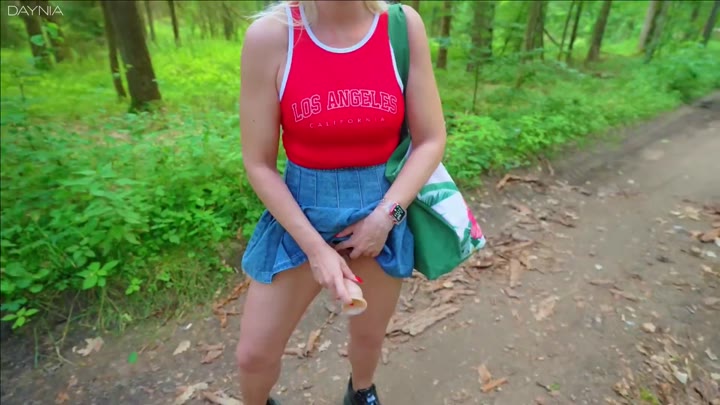 Daynia – Versauter SOMMERTAG – Ultrageiler OUTDOOR Spaß – Pervers – Nass – Geil