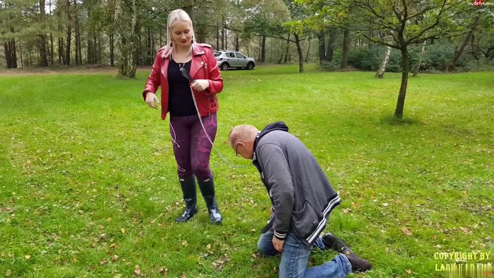 LadyKarame – Ballbusting in freier Wildbahn