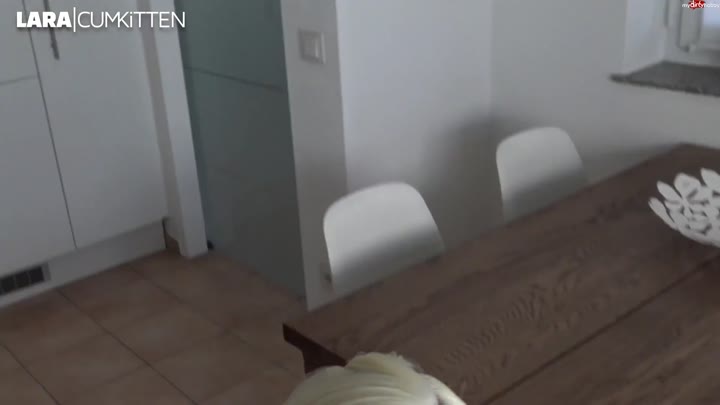 Lara-CumK!tten – Auf der Straße erkannt – Leggings fick mit XXL Cumshot und Spermawalk