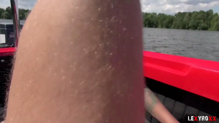 LexyR0xx – Riskanter Public Fick – Und alle konnten es sehen