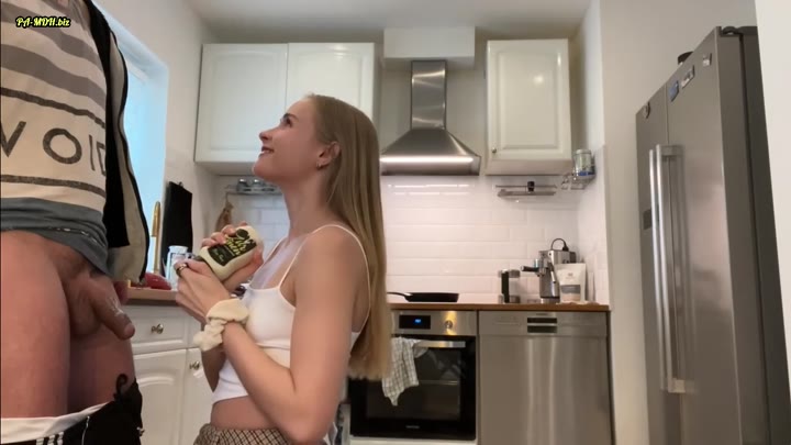 SweetGini – Familienkochen ESKALIERT – Mein bisher VERSAUTESTER BlowJob