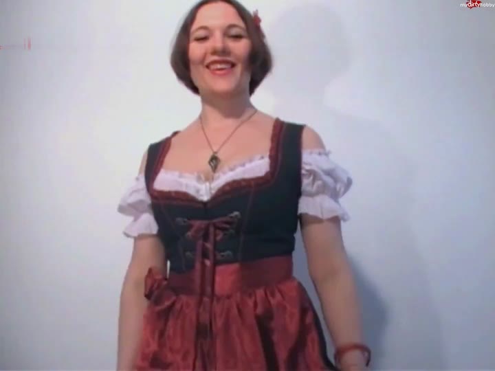 Cathrin-Ann – Diene deiner Dirndl-Lady