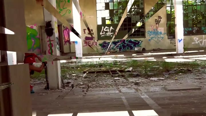 Ella-X – Wir wurden Public erwischt