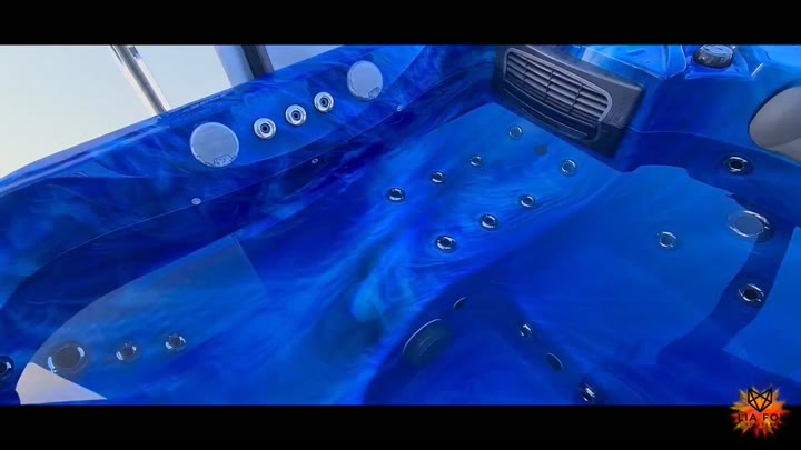 Lia-F0x – Geiler Creampie fuer meine mega feuchte Teenie Fotze