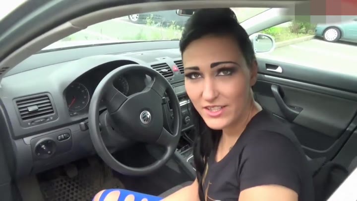 Mira-Gr3y – Public Extrem